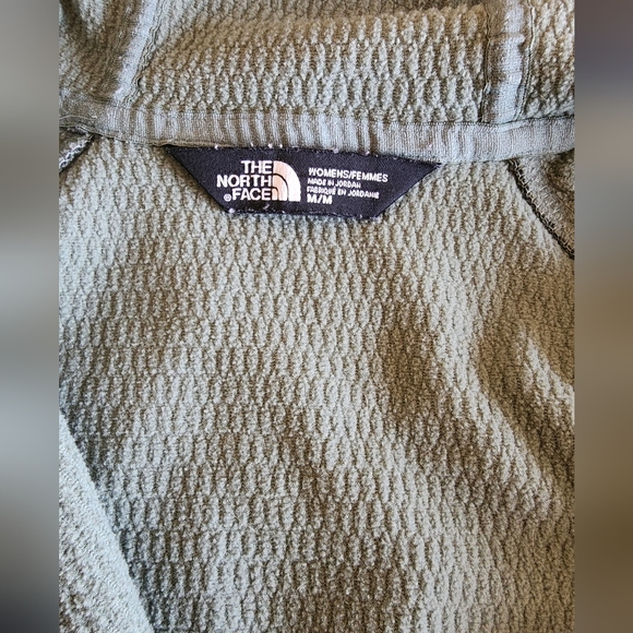 The North Face Women’s Arcata Hoodie Zip Up sweater - Picture 2 of 3